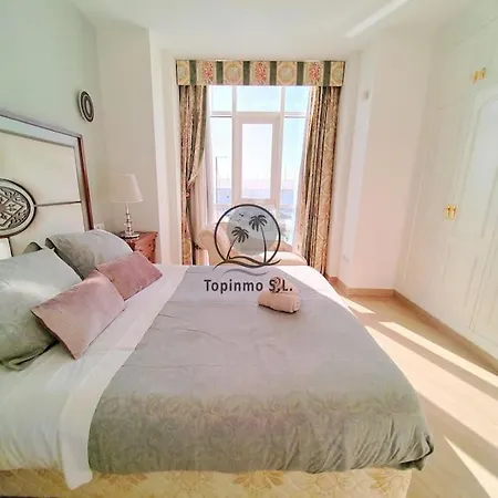 Sunny 3 Bed Island Puerto Marina Apartamento