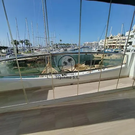 Sunny 3 Bed Island Puerto Marina Apartamento *